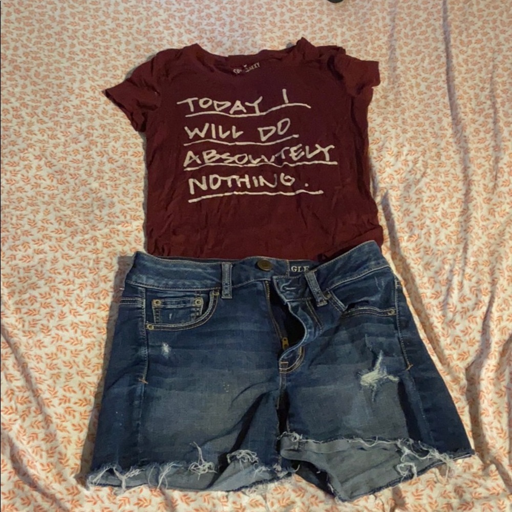 American Eagles 🦅 short size 2 & 👚 both for $25